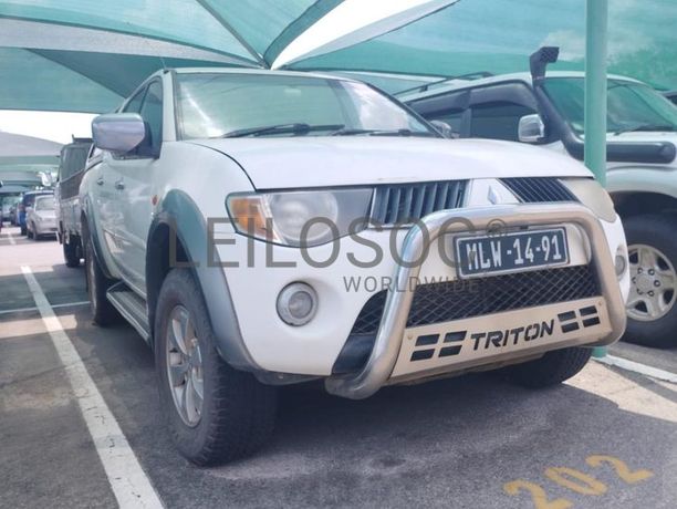 Mitsubishi L200 Triton · Ano 2008