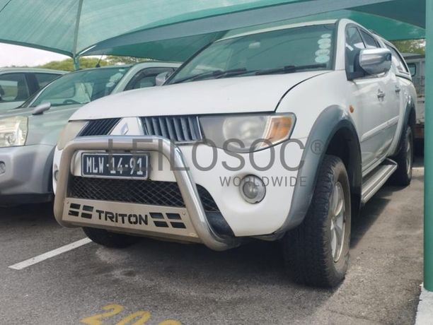 Mitsubishi L200 Triton · Ano 2008