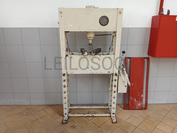 Equipamentos · Indústria Manutenção e Reparação de Veículos