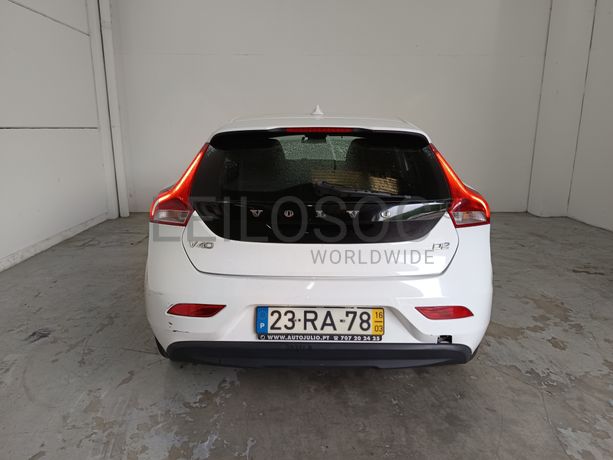 Volvo V40 2.0D · Ano 2016