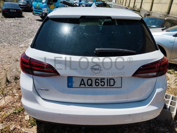 Opel Astra K Sports Tourer · Ano 2017