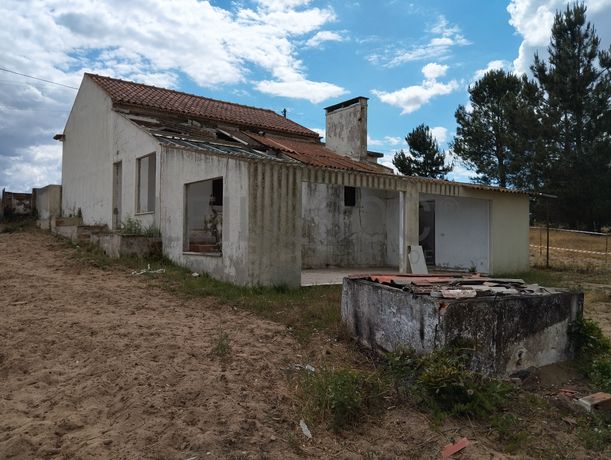 Moradia V2 · Coruche