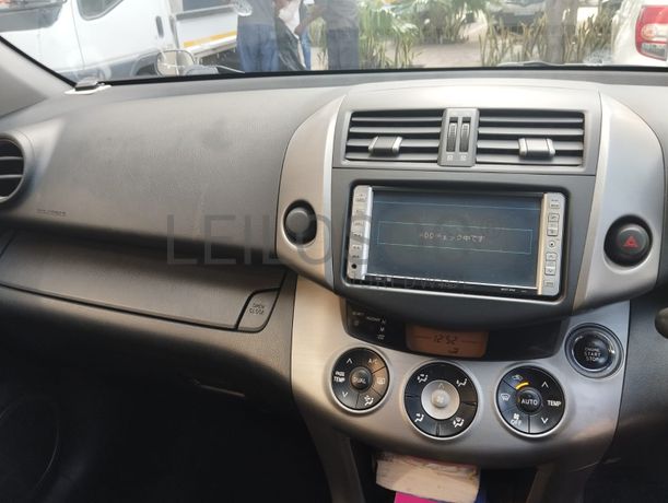 Toyota RAV4 2.5m · Ano 2006