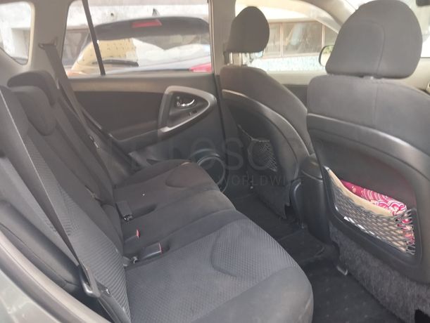 Toyota RAV4 2.5m · Ano 2006