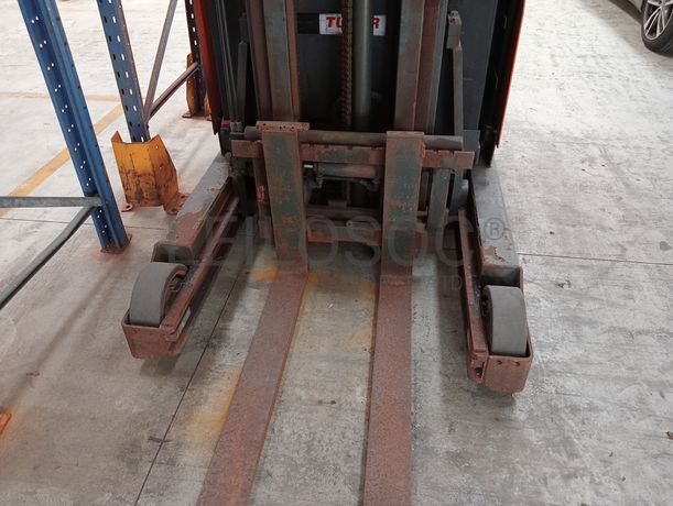 Equipamentos Industriais · Equipamento de Escritório · Diversos