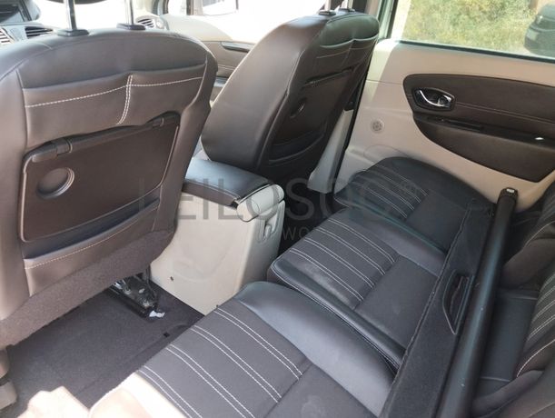 Renault Grand Scénic 1.5 DCI · Ano 2012