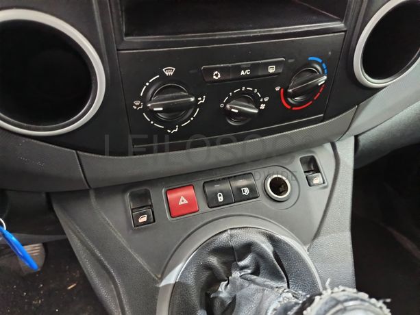 Citroën Berlingo · Ano 2011