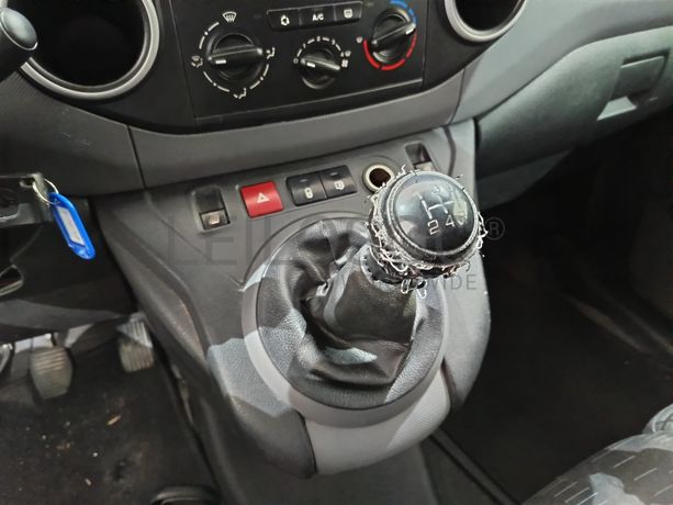 Citroën Berlingo · Ano 2011