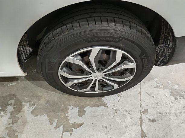 Citroën Berlingo · Ano 2011