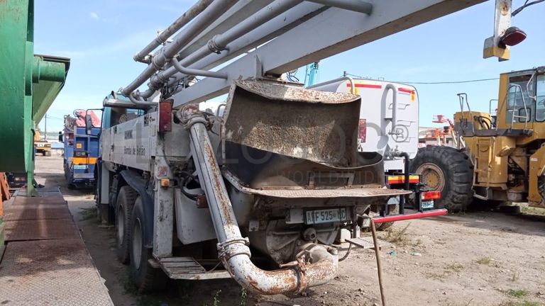 Mercedes Benz ATEGO 2628 Schwing