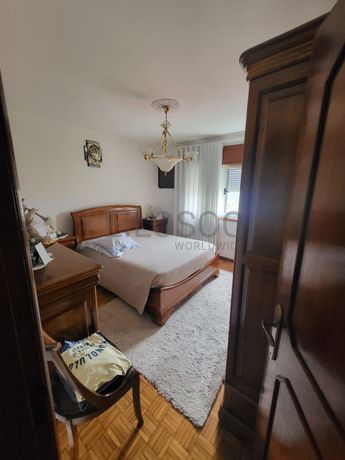 Moradia c/ Terreno · Gove, Baião