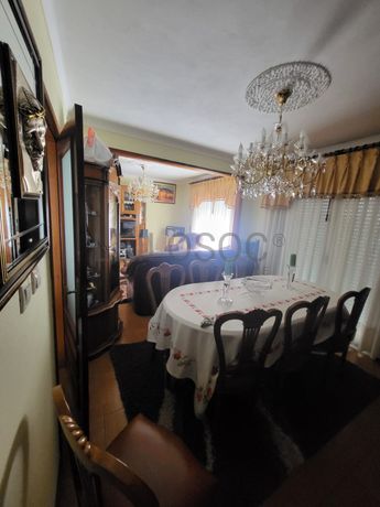 Moradia c/ Terreno · Gove, Baião