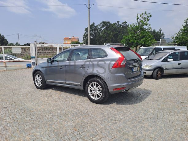 Volvo XC60 D4 · Ano 2016