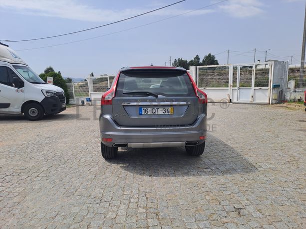 Volvo XC60 D4 · Ano 2016