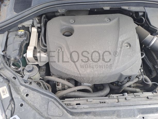 Volvo XC60 D4 · Ano 2016