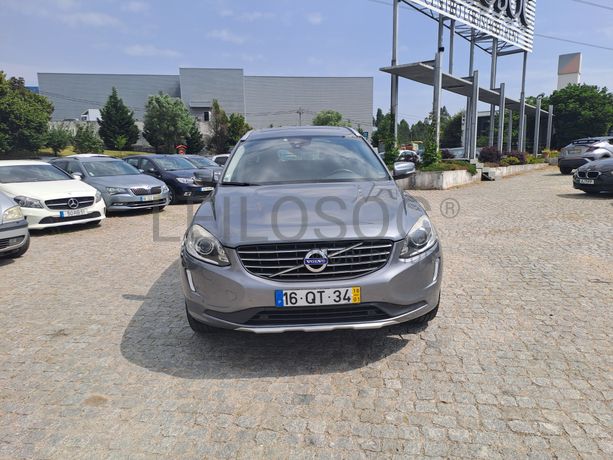 Volvo XC60 D4 · Ano 2016