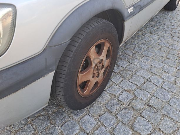 Opel Zafira 1.6 · 7 Lugares · Ano 2001