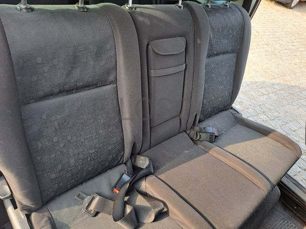 Opel Zafira 1.6 · 7 Lugares · Ano 2001