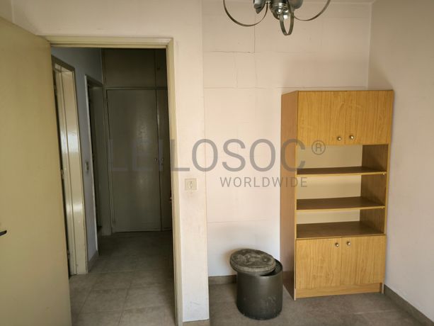Proporção de 1/2 + Quinhão Hereditário · Apartamento T2 · Sintra