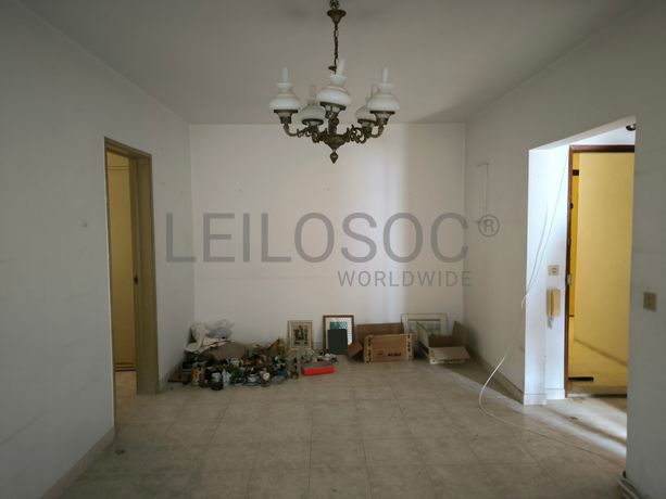 Proporção de 1/2 + Quinhão Hereditário · Apartamento T2 · Sintra