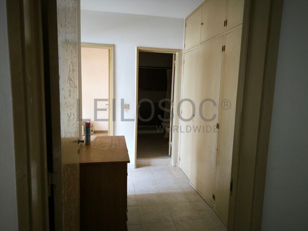 Proporção de 1/2 + Quinhão Hereditário · Apartamento T2 · Sintra