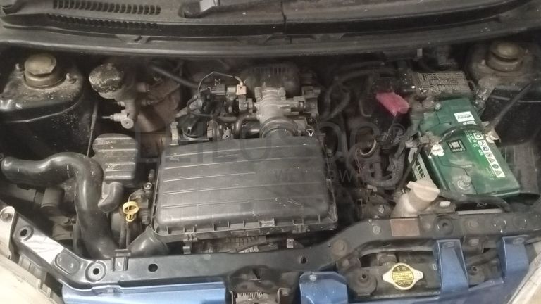 Daihatsu Charade · Ano 2002