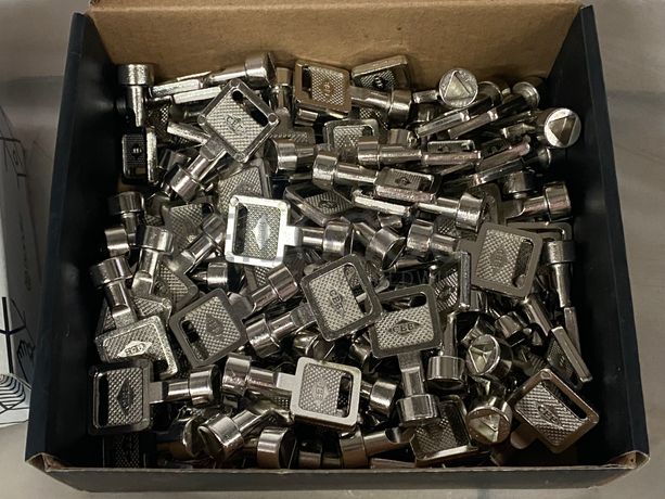 Maquinaria · Ferragens · Ferramentas · Equipamento de Proteção Pessoal