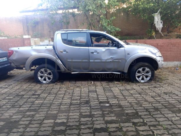 Mitsubishi Triton