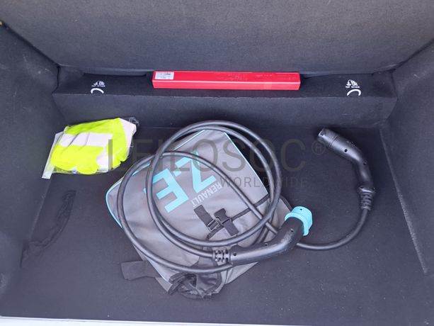 Renault Zoe · Ano 2013