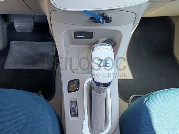 Renault Zoe · Ano 2013