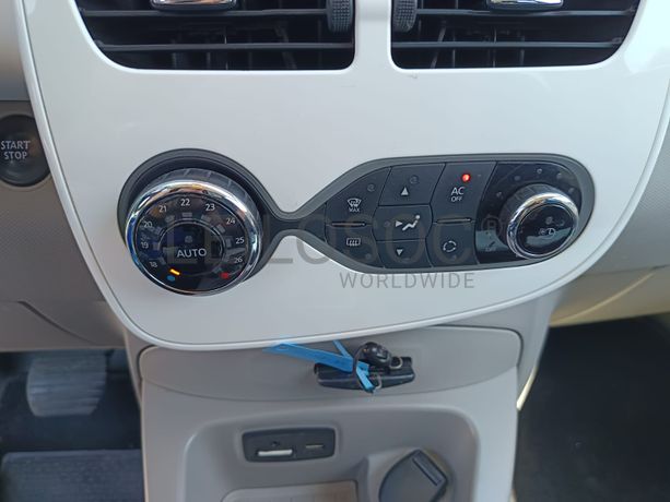 Renault Zoe · Ano 2013