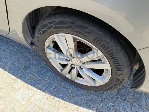 Peugeot 308 · Ano 2014