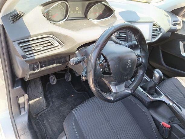 Peugeot 308 · Ano 2014