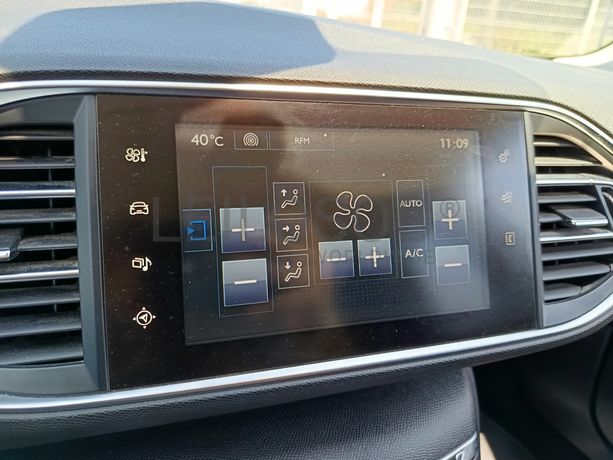 Peugeot 308 · Ano 2014