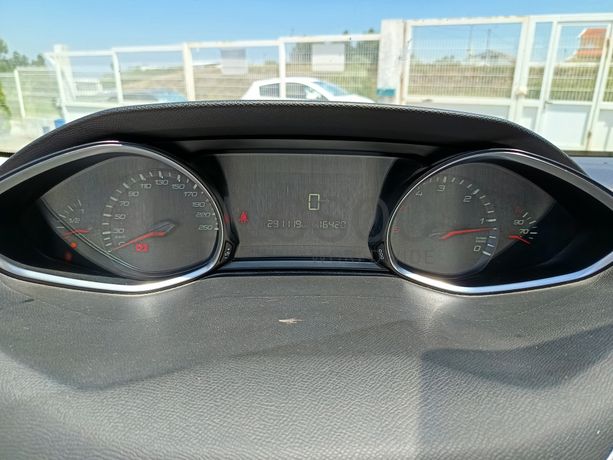 Peugeot 308 · Ano 2014