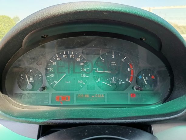 BMW 320D · Ano 1999