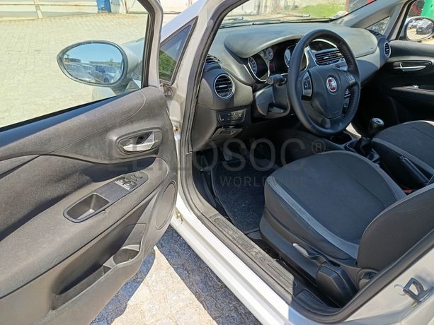 Fiat Punto · Ano 2013