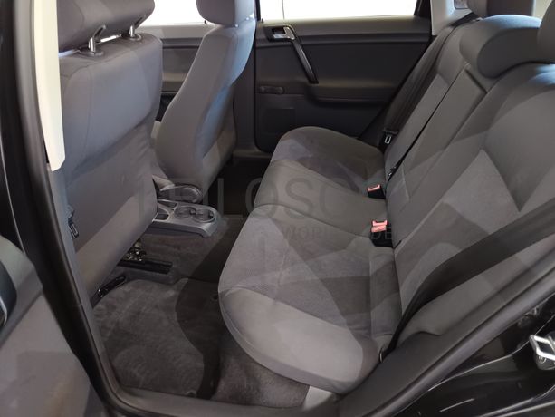 Volkswagen Polo · Ano 2005