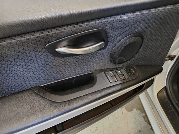 BMW 320D · Ano 2010