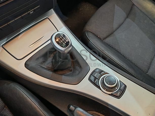 BMW 320D · Ano 2010