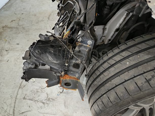 BMW 320D · Ano 2010