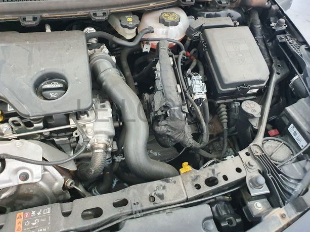 Opel Astra · Ano 2018