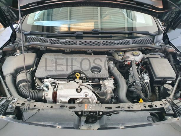 Opel Astra · Ano 2018