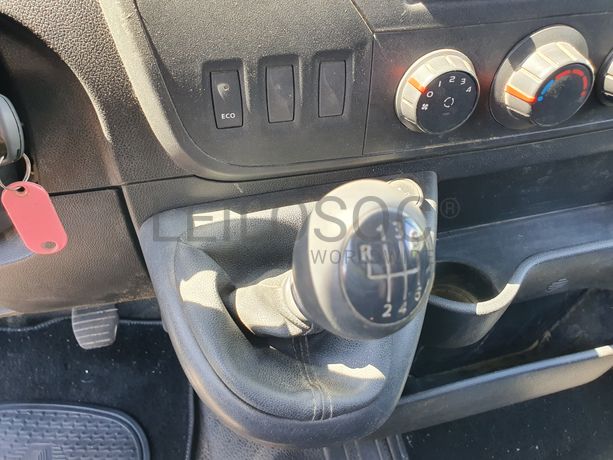 Renault Master · Ano 2017