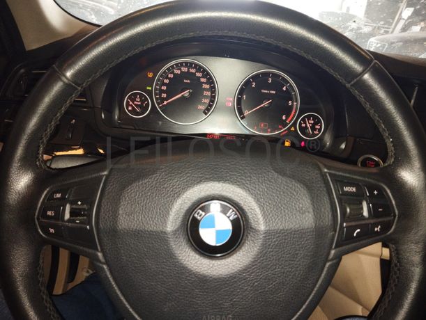 BMW 518 · Ano 2014