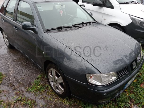 Seat Ibiza TDI · Ano 2001