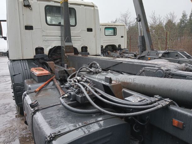 Scania 340 114G · Ano 1999