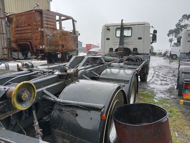 Scania 340 114G · Ano 1999