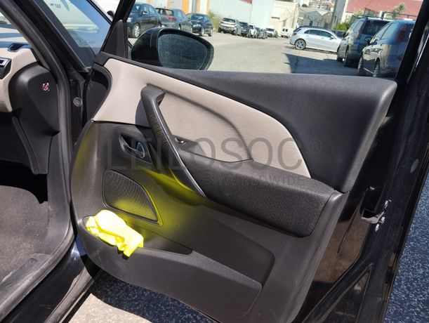 Citroën C4 1.5 BlueHdi · Ano 2020