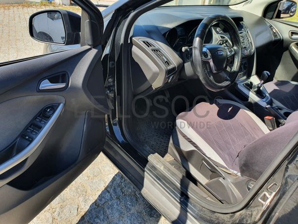 Ford Focus · Ano 2011